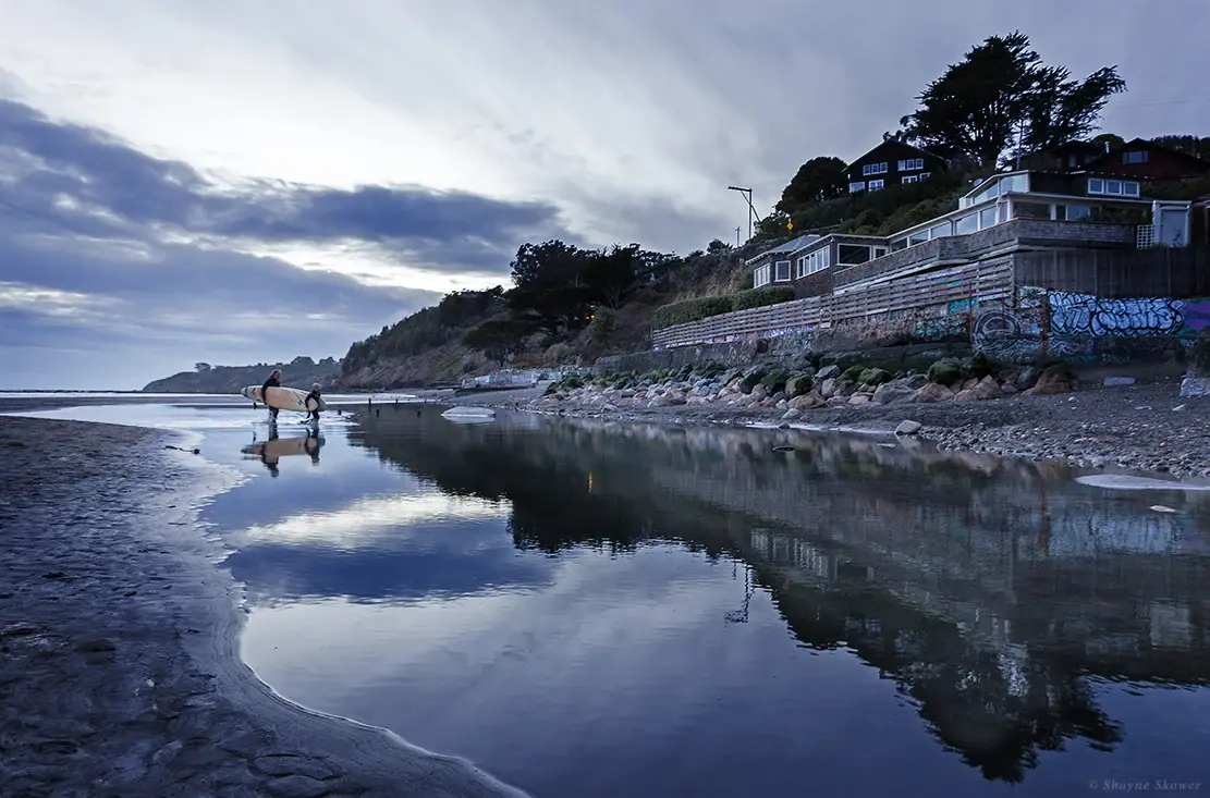Bolinas photography — special moments in the surf - Photo: S.Skower
